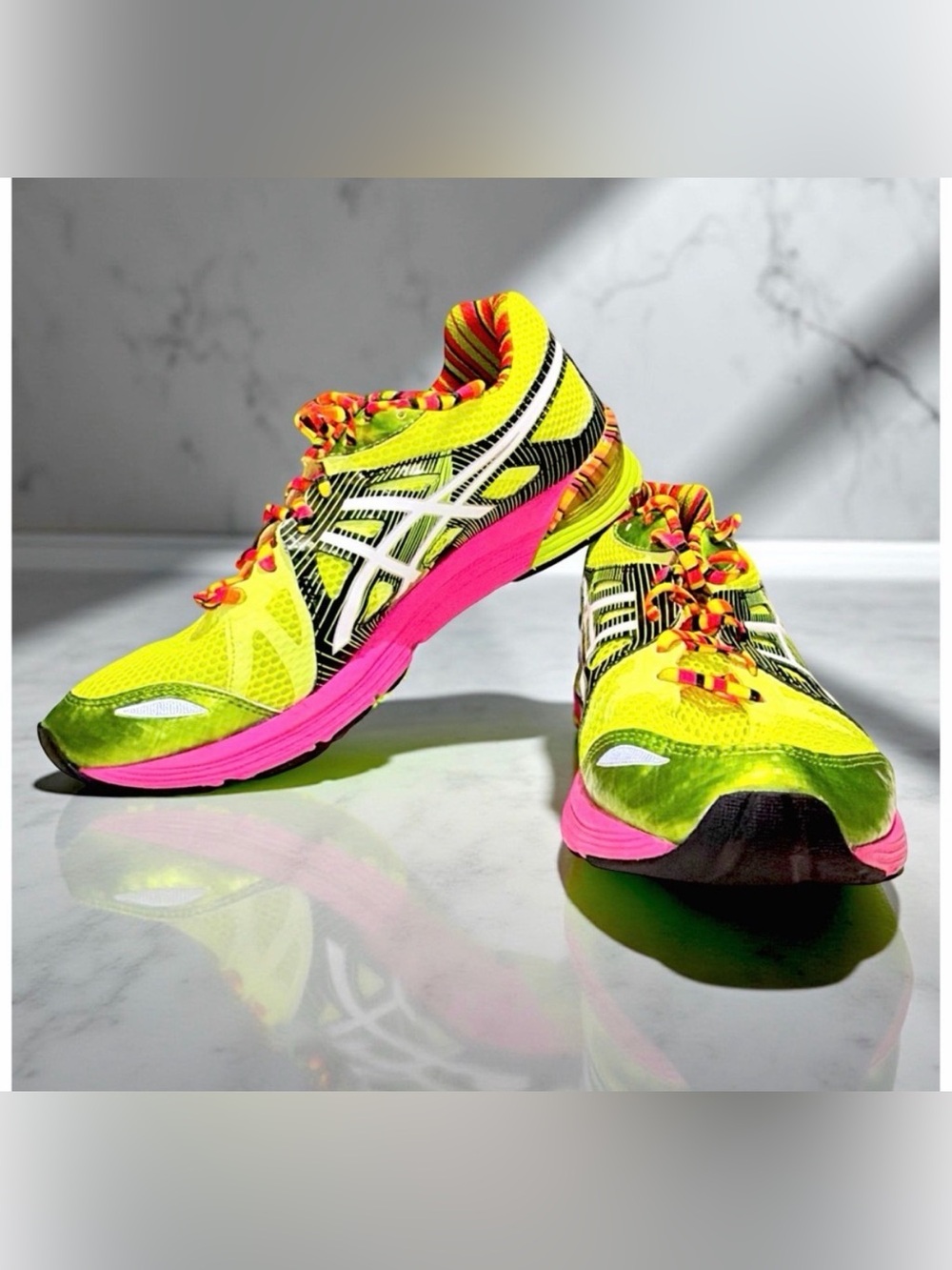 ASICS Neon Performance Running Sneakers | Women’s Size 10